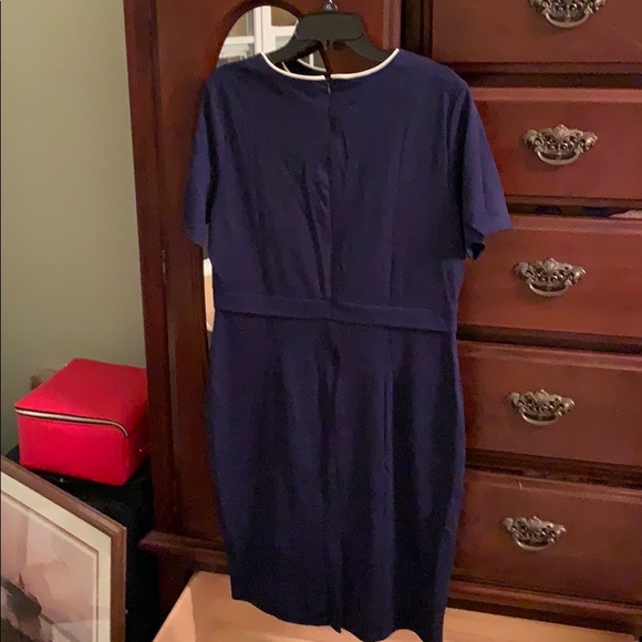 Woosea navy dress still has tags!! - Picture 4 of 4